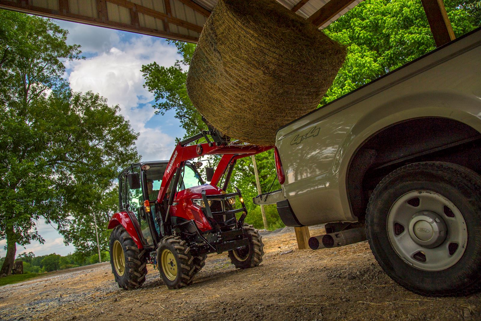 What You Need for Digging, Loading, and Lifting Yanmar Tractor