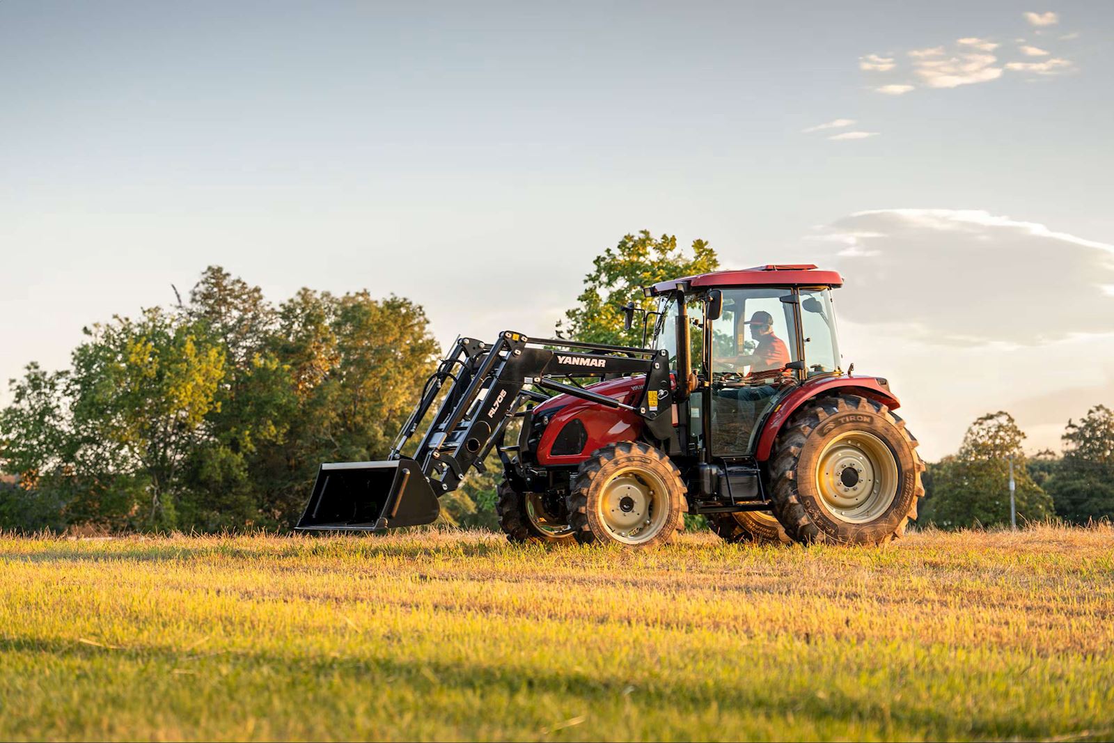 How Bigger Compact Tractors Change Fieldwork on 50+ Acre Farms