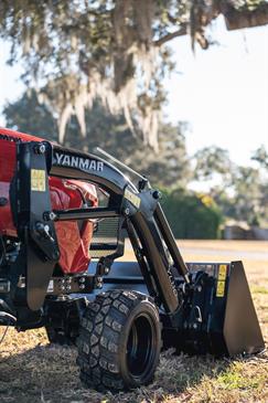 SA223 KURO front-end angle view with loader