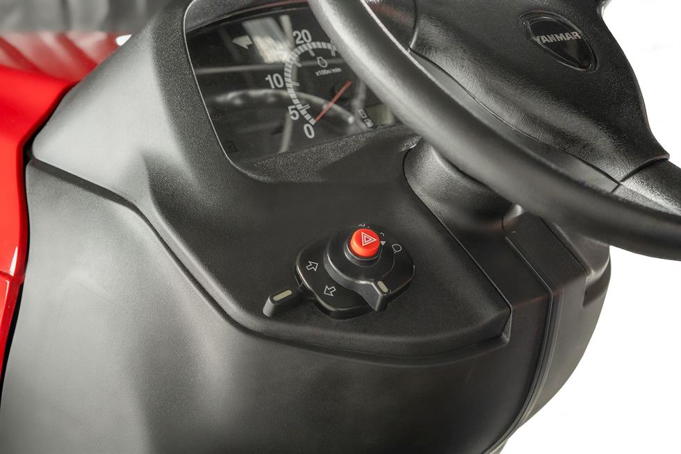SA223 KURO steering wheel controls